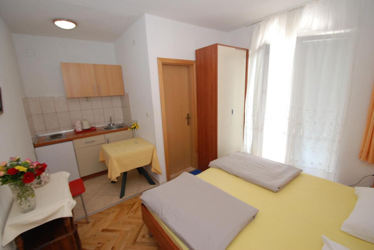 Apartment Danica Gradac (Split-Dalmatia)